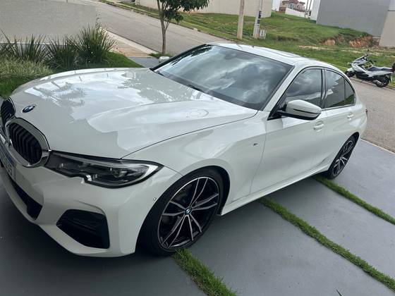 BMW 320i 2.0 16V TURBO GASOLINA M SPORT AUTOMÁTICO